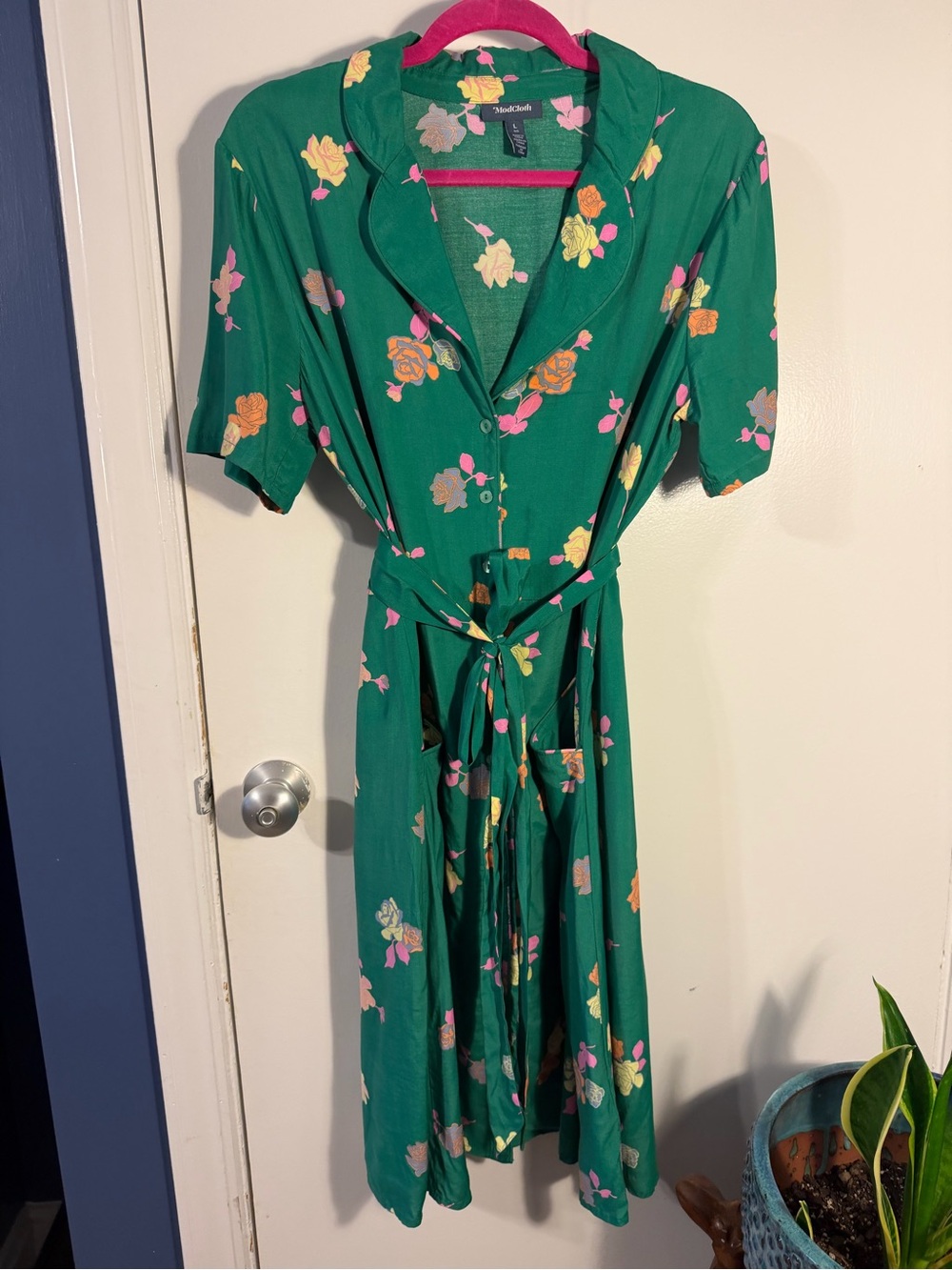 ModCloth Green Floral Button-I Front Midi Dress with Tie Waist Large